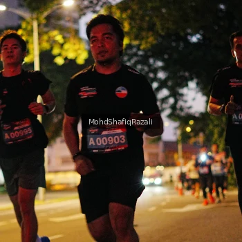 Runner Photo 4066242