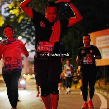 Runner Photo 4066254