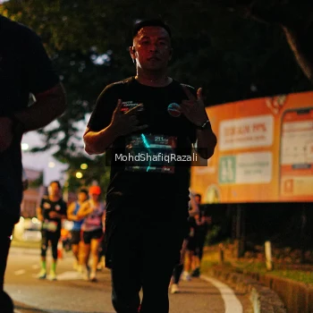 Runner Photo 4066257