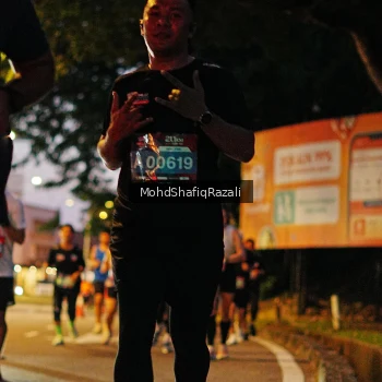 Runner Photo 4066260