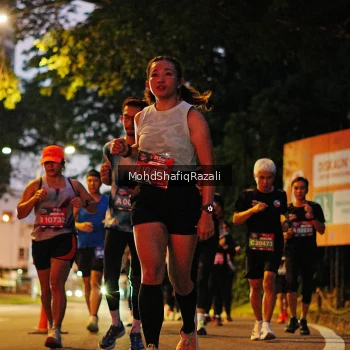 Runner Photo 4066266
