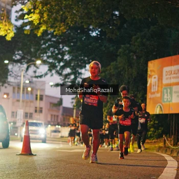 Runner Photo 4066289