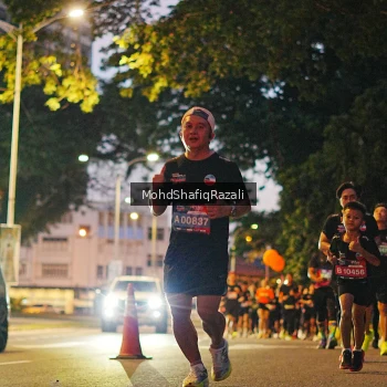 Runner Photo 4066291