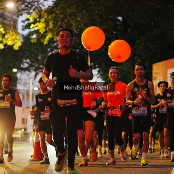 Runner Photo 4066319