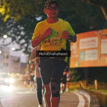 Runner Photo 4066347