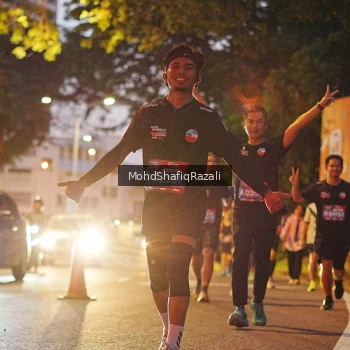 Runner Photo 4066357