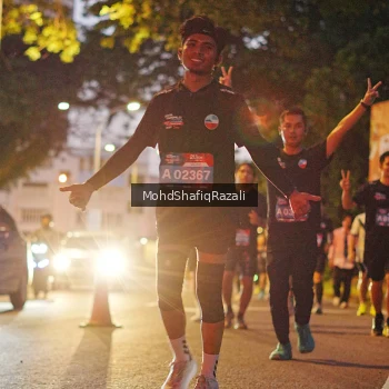 Runner Photo 4066358