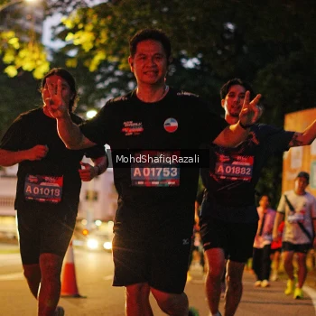 Runner Photo 4066364