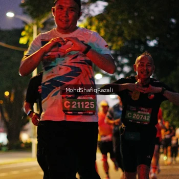 Runner Photo 4066423