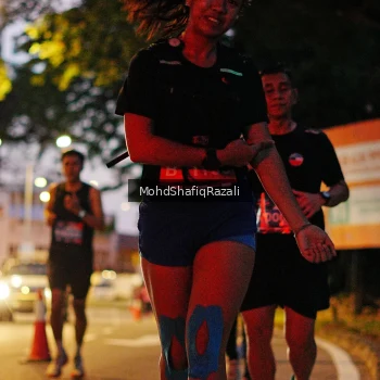 Runner Photo 4066435