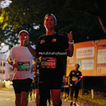 Runner Photo 4066477