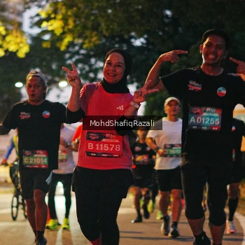 Runner Photo 4066499