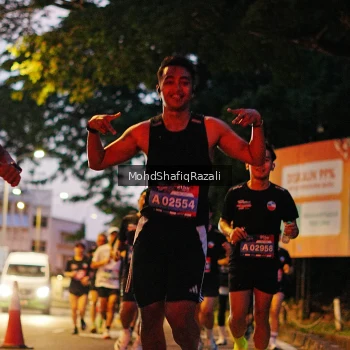 Runner Photo 4066516