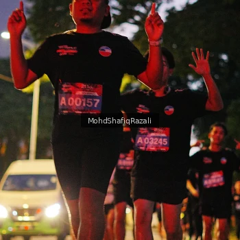 Runner Photo 4066524