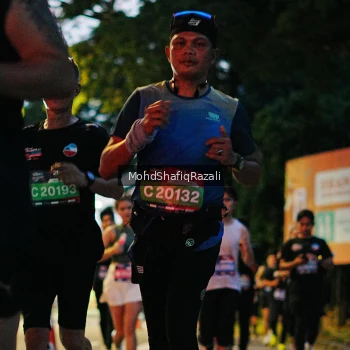Runner Photo 4066694