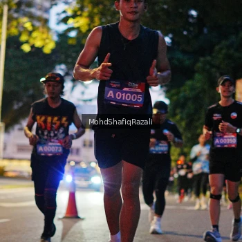 Runner Photo 4066711