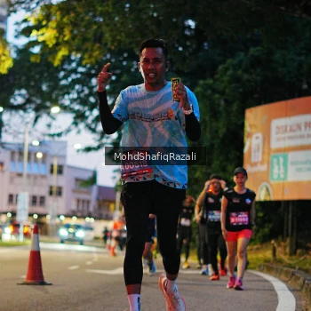 Runner Photo 4066721