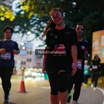 Runner Photo 4066749