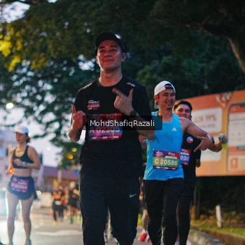 Runner Photo 4066766