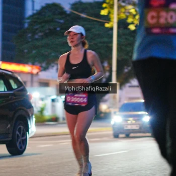 Runner Photo 4066774