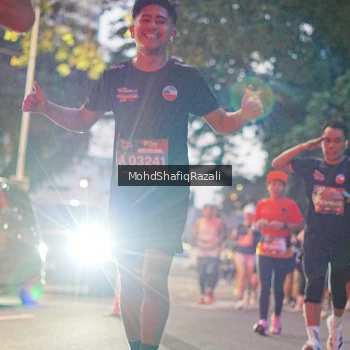 Runner Photo 4067001