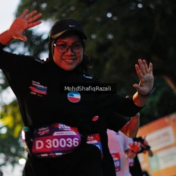 Runner Photo 4067035