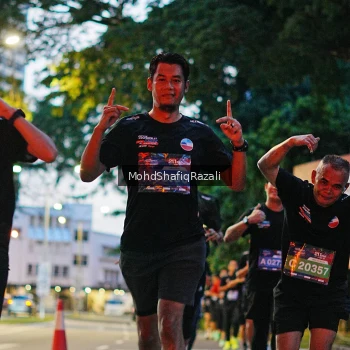 Runner Photo 4067115