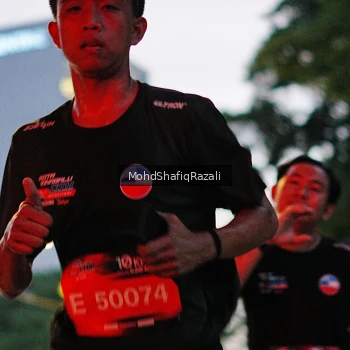Runner Photo 4067126