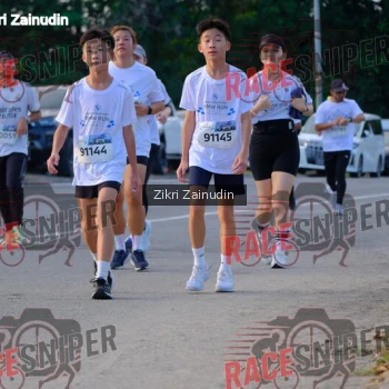 Runner Photo 406715