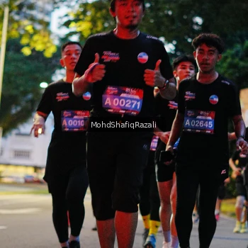 Runner Photo 4067178
