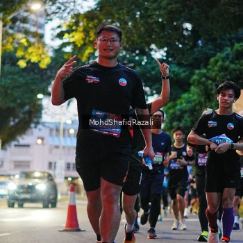 Runner Photo 4067254