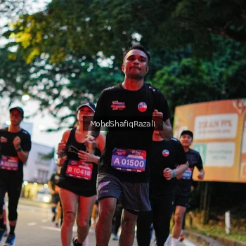 Runner Photo 4067298