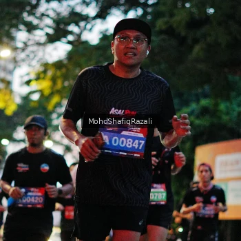 Runner Photo 4067311