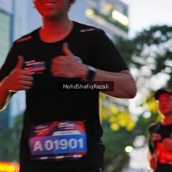 Runner Photo 4067344