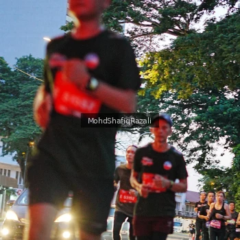 Runner Photo 4067345