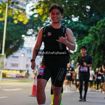 Runner Photo 4067397