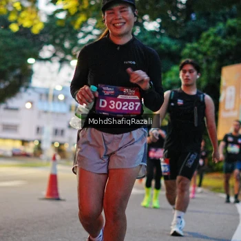 Runner Photo 4067401