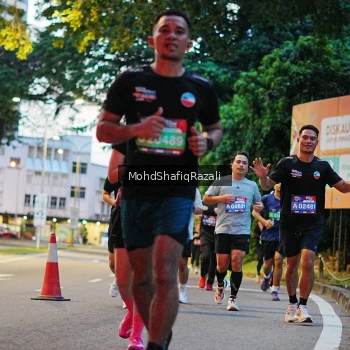 Runner Photo 4067406