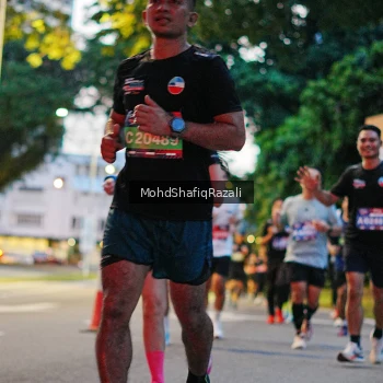 Runner Photo 4067409