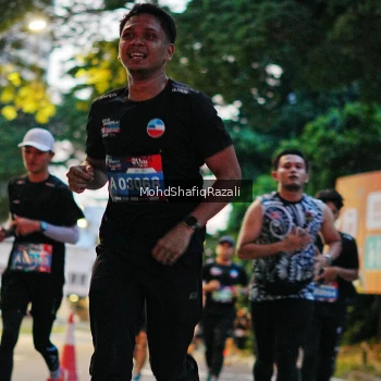 Runner Photo 4067425