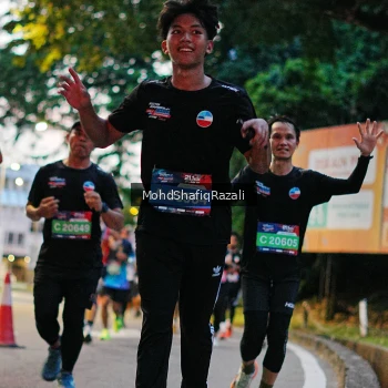 Runner Photo 4067435