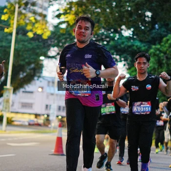 Runner Photo 4067504