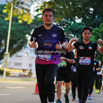 Runner Photo 4067505