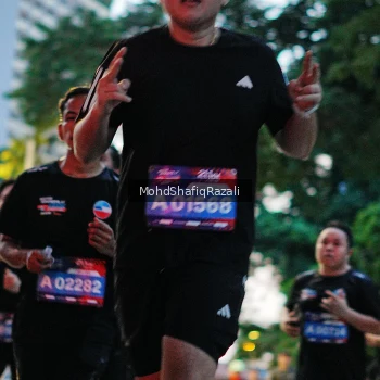 Runner Photo 4067531