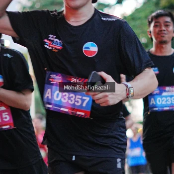 Runner Photo 4067563