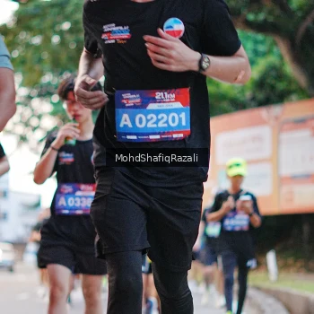 Runner Photo 4067588