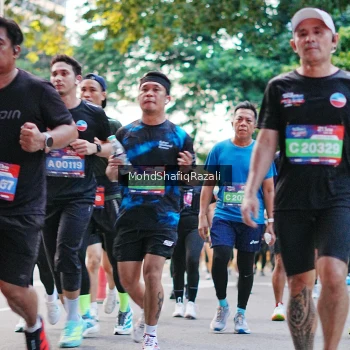 Runner Photo 4067599