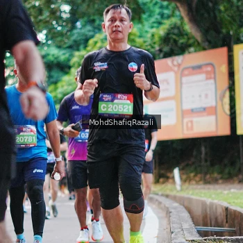 Runner Photo 4067603