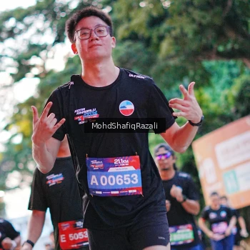 Runner Photo 4067618