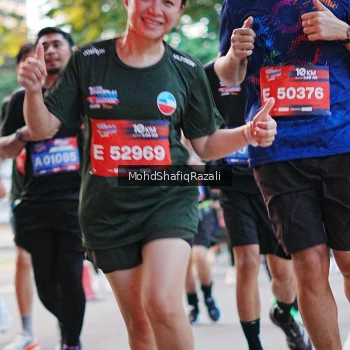 Runner Photo 4067642